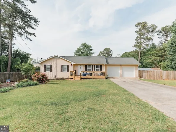 15 Pine Run Rd, Carrollton, GA 30116