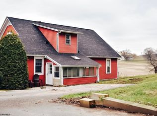 376 W Run Rd, Morgantown, WV 26508