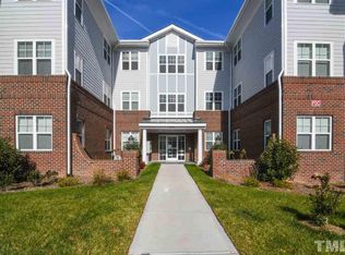 722 Waterford Lake Dr #722, Cary, NC 27519