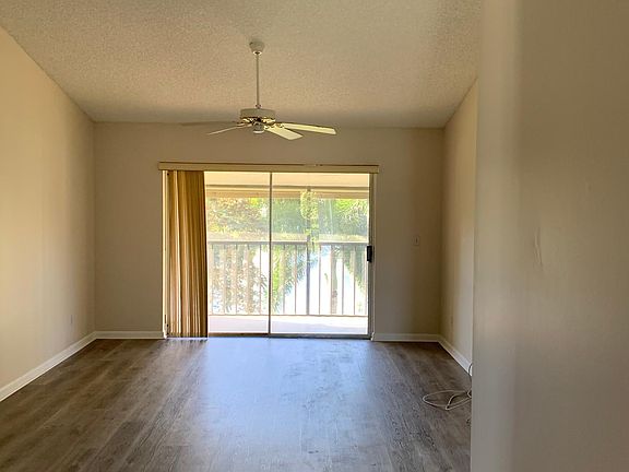 4th image of 3141 SE Aster Ln APT 1408
