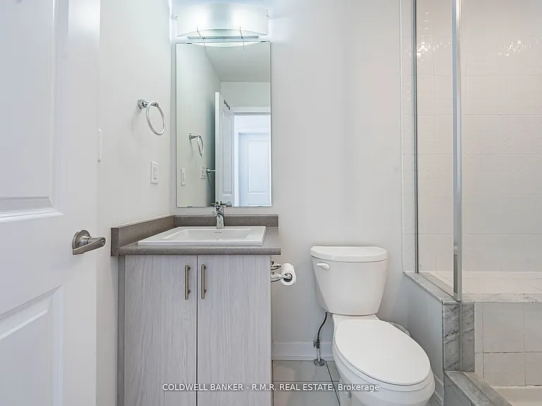 136 Brockley Dr — Photo 37