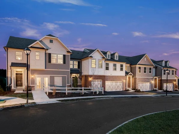 26 Brompton Pl #1901, Randolph, NJ 07869