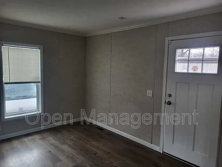 3416 Kramers Ln #40 — Photo 5