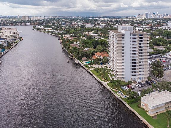 2nd image of 888 Intracoastal #16E