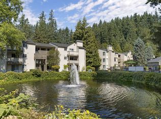 The Colony at Bear Creek, Redmond, WA 98052