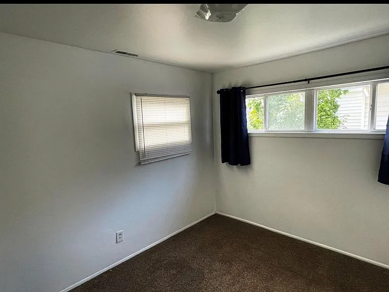 1835 Hanover St — Photo 3
