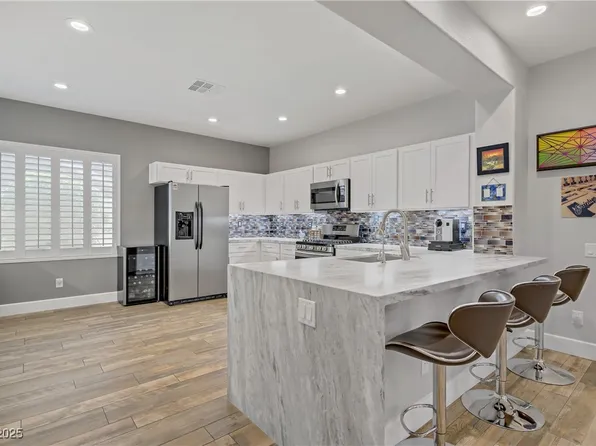 11249 Revelry Ln, Las Vegas, NV 89138