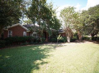 352 Meadow Ridge Dr, Tallahassee, FL 32312