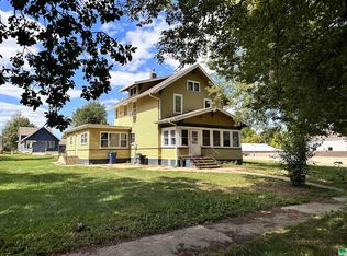 1212 4th Ave, Alton, IA 51003