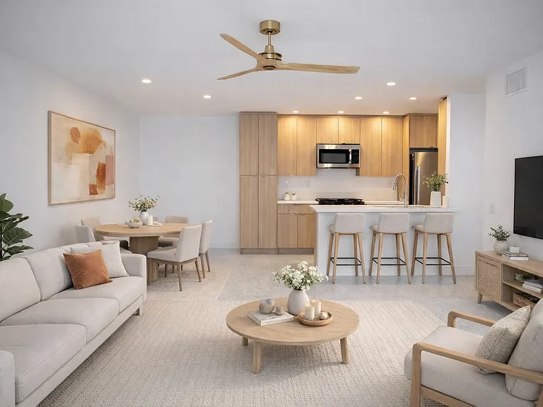 Tennis Court Apartments — Photo 7