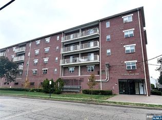 39 Union St APT 105, Hackensack, NJ 07601