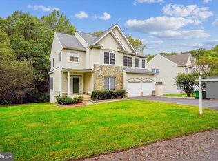 6 Sykes St, Gaithersburg, MD 20877