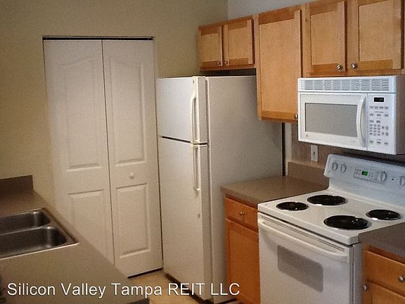 2nd image of 4207 S Dale Mabry Hwy Unit 11106