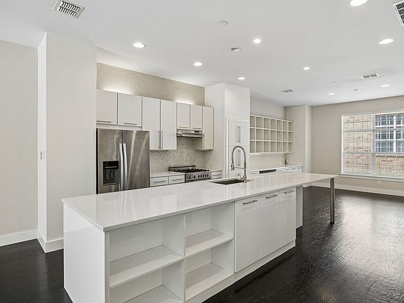 4th image of 15745 Seabolt Pl #51