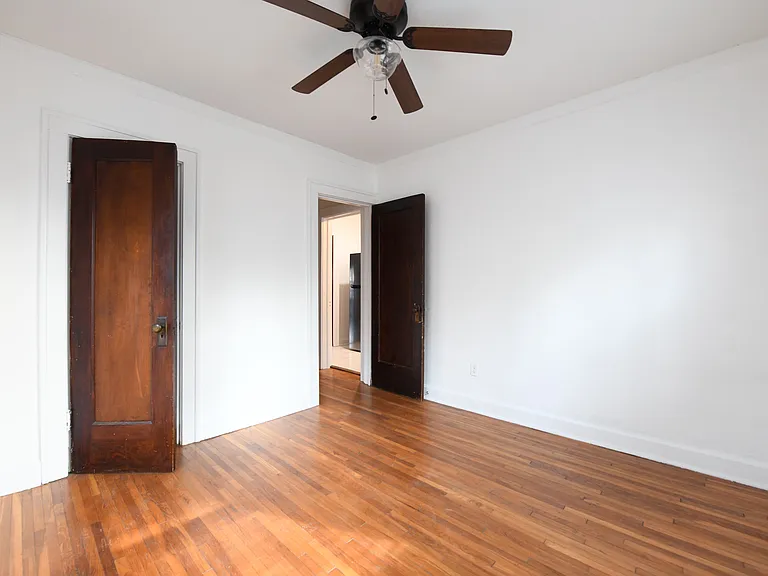 1803 W 41st St #1W — Photo 6