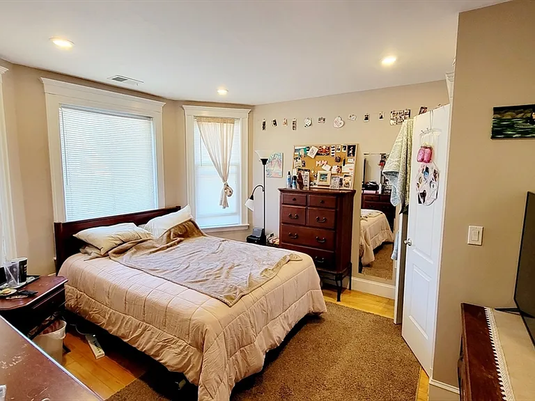 54 Stanley Ave #2 — Photo 6