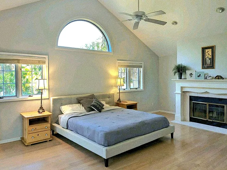 12299 McGregor Woods Cir — Photo 28