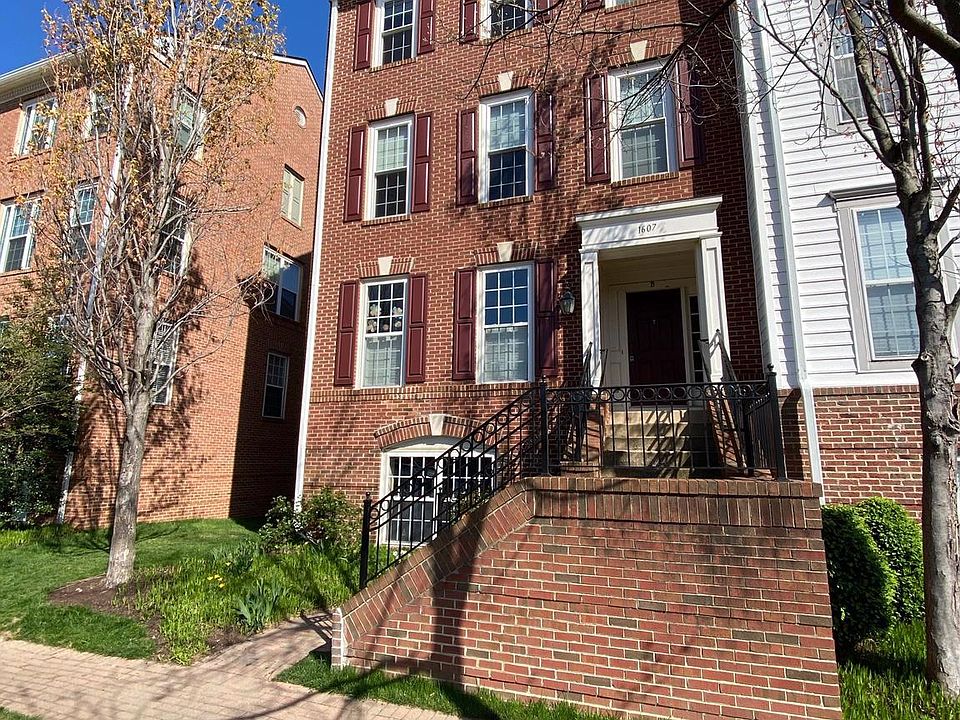 1st image of 1607-1607 Potomac Greens Dr #B