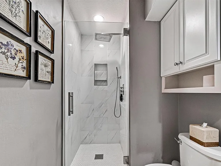 150 Wisteria Walk Cir — Photo 34