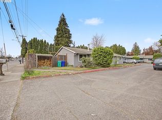 18635 SE Division St, Gresham, OR