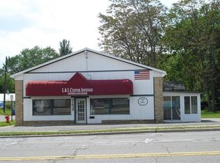11635 N Saginaw St, Mount Morris, MI 48458