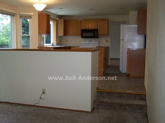 5th image of 4701 S 284th Pl