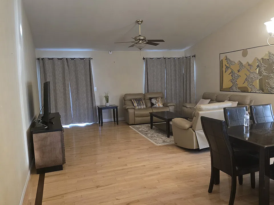 19003 E Harvard Dr