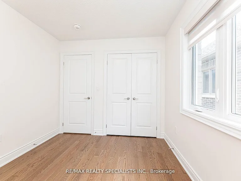 86 Bermondsey Way — Photo 17