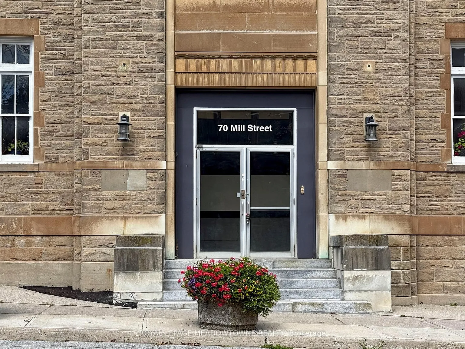 70 Mill St — Photo 4