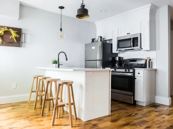 143 Everett St, Boston, MA