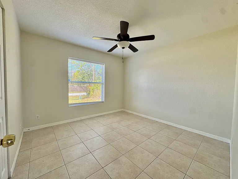 7502 Cohen St — Photo 15