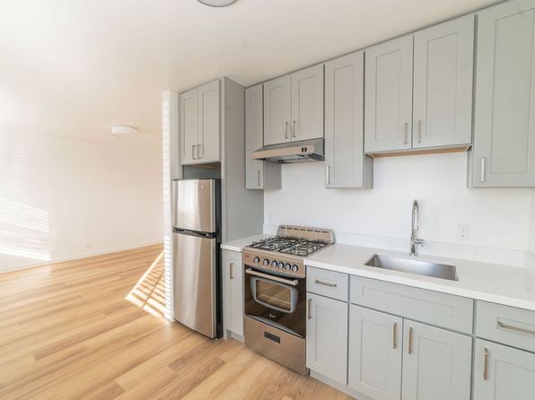 274 40th Street Way APT 28