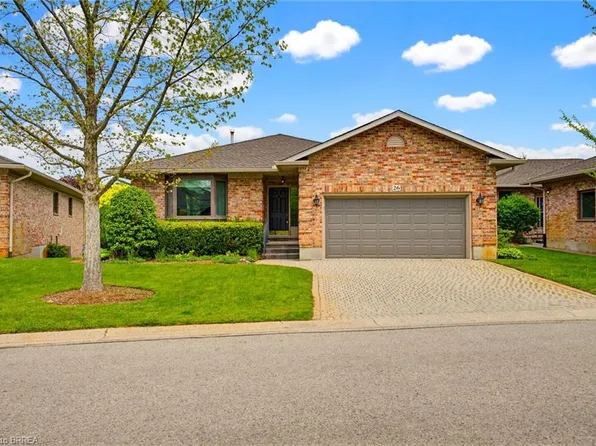 30 Doon Dr #26, London, ON N5X 3P1
