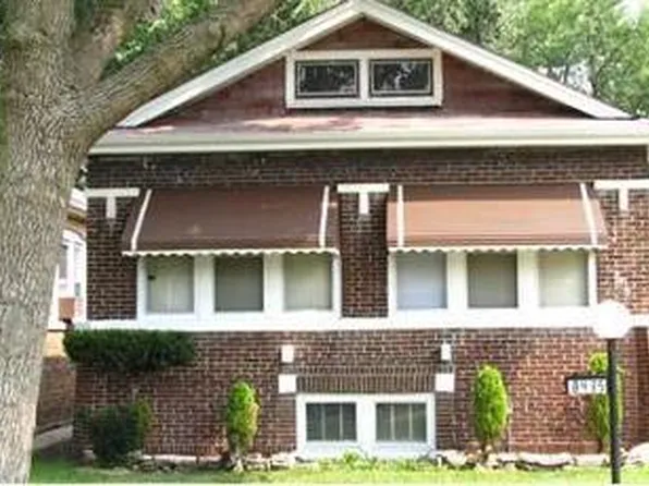 8435 S Oglesby Ave, Chicago, IL 60617