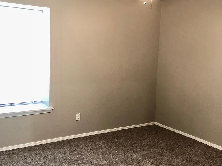 2305 SW Wolf Run Dr — Photo 10