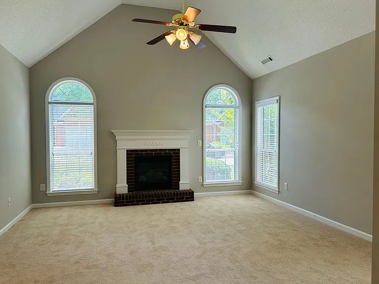 61 Riva Ridge Ln — Photo 6