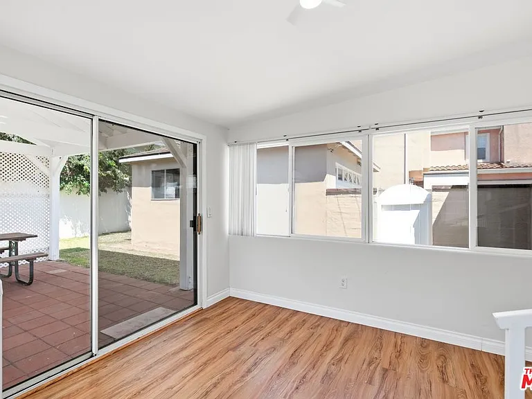 4142 Lincoln Ave — Photo 12