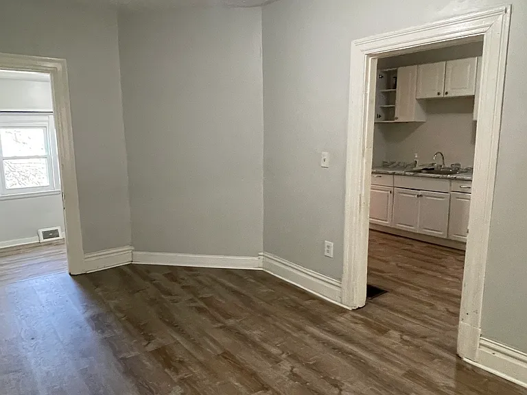 226 Lobinger Ave — Photo 11