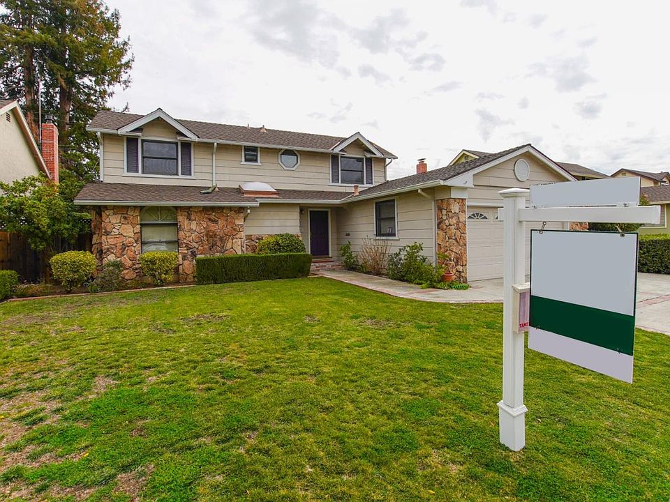 1st image of 2304 Montezuma Dr