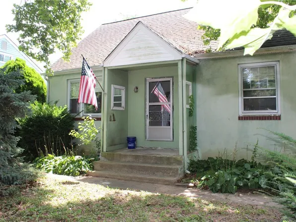 1749 Lukens Ave, Willow Grove, PA 19090