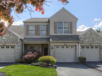 1956 Limestone Dr, Hummelstown, PA, 17036