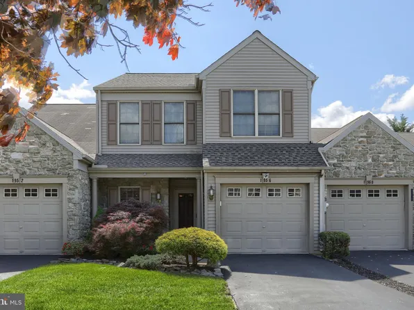 1956 Limestone Dr, Hummelstown, PA 17036