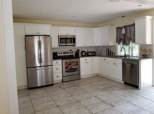 171 White Birch Dr, Waterbury, CT 06708