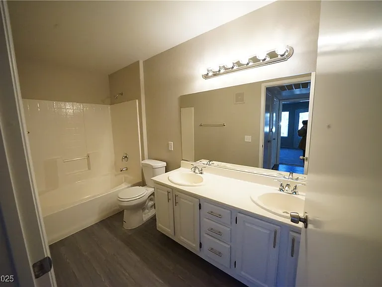 5710 E Tropicana Ave #1060 — Photo 15