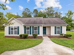 904 Rucker Cliff Dr, Charlotte, NC 28214