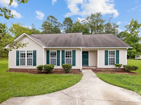 904 Rucker Cliff Dr, Charlotte, NC 28214