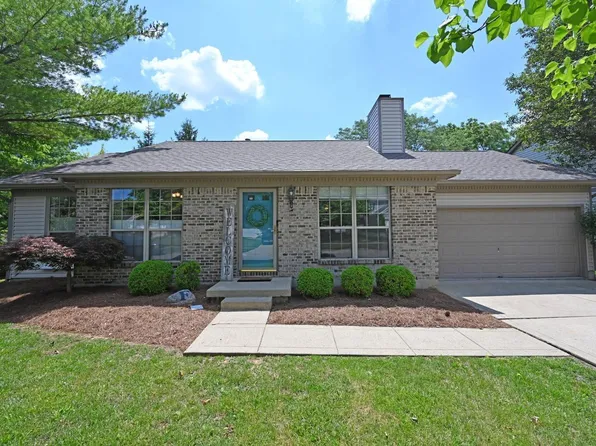 8964 Hialeah Dr, West Chester, OH 45069