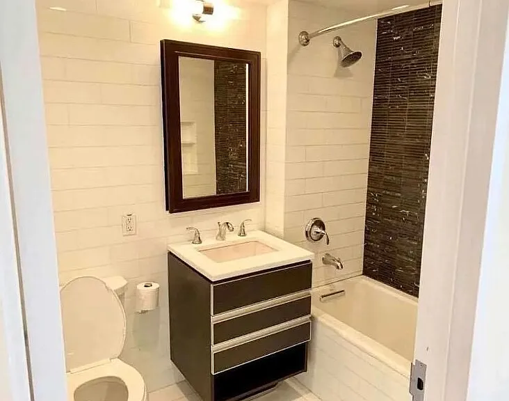 41-40 Union St #1 — Photo 1