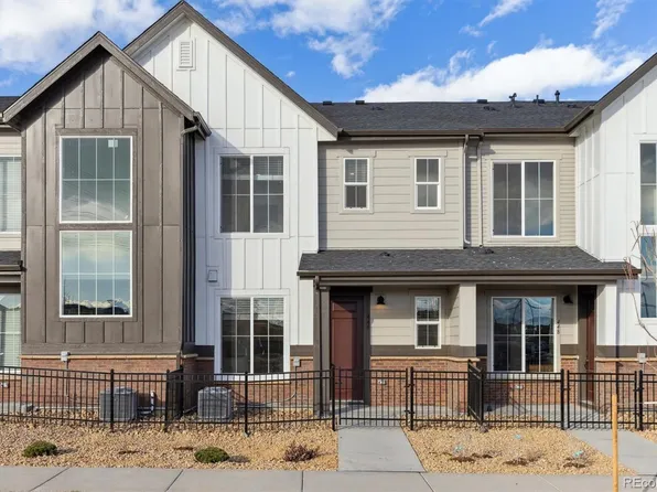 446 Millwall Circle, Castle Pines, CO 80108
