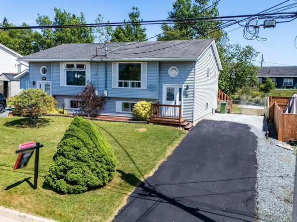 9 Deyoung Dr, Eastern Passage, NS B3G 1N2